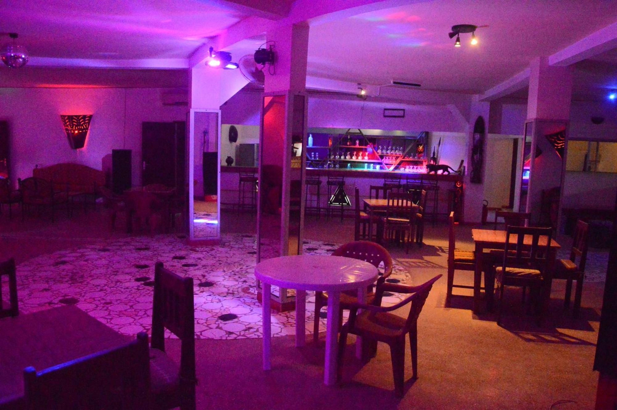 Hotel Takana Ngaparou Zewnętrze zdjęcie