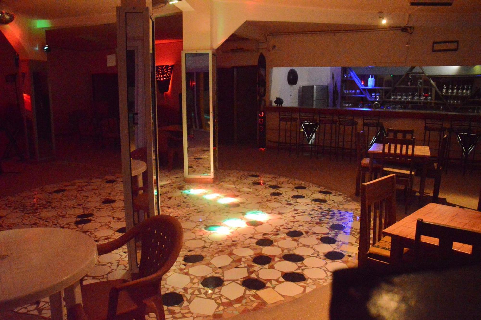 Hotel Takana Ngaparou Zewnętrze zdjęcie